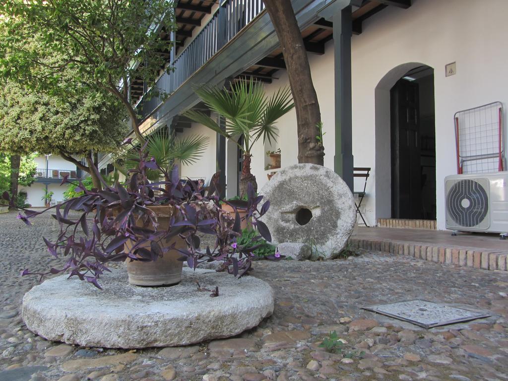 Monumento S.xvi Corralas Sevilha